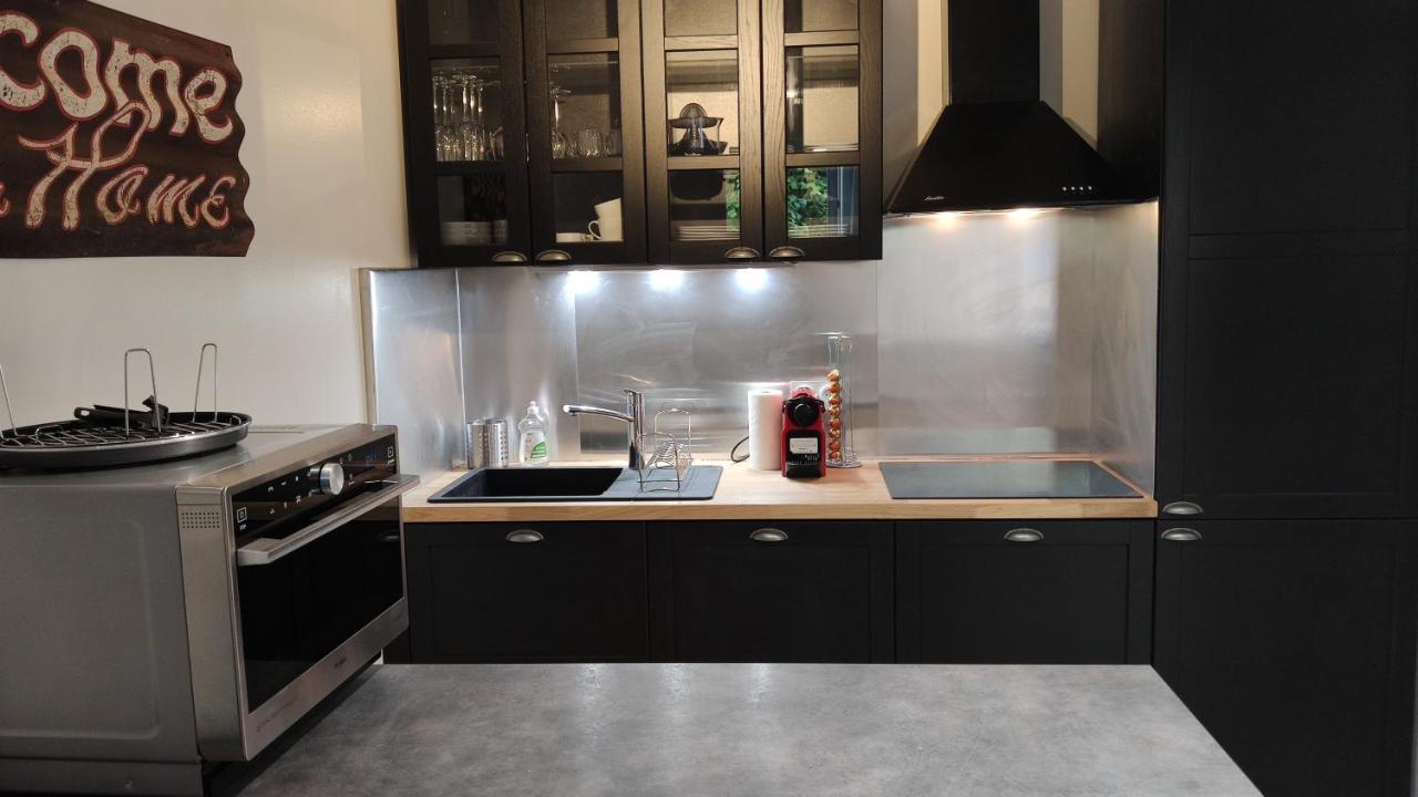 A Deux Pas Du Theatre Apartment Оранж Екстериор снимка