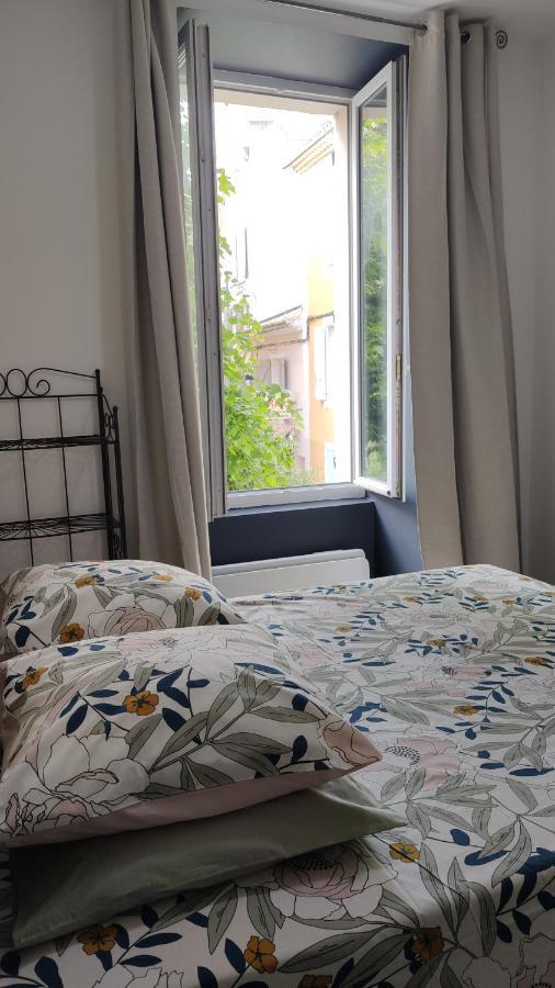 A Deux Pas Du Theatre Apartment Оранж Екстериор снимка