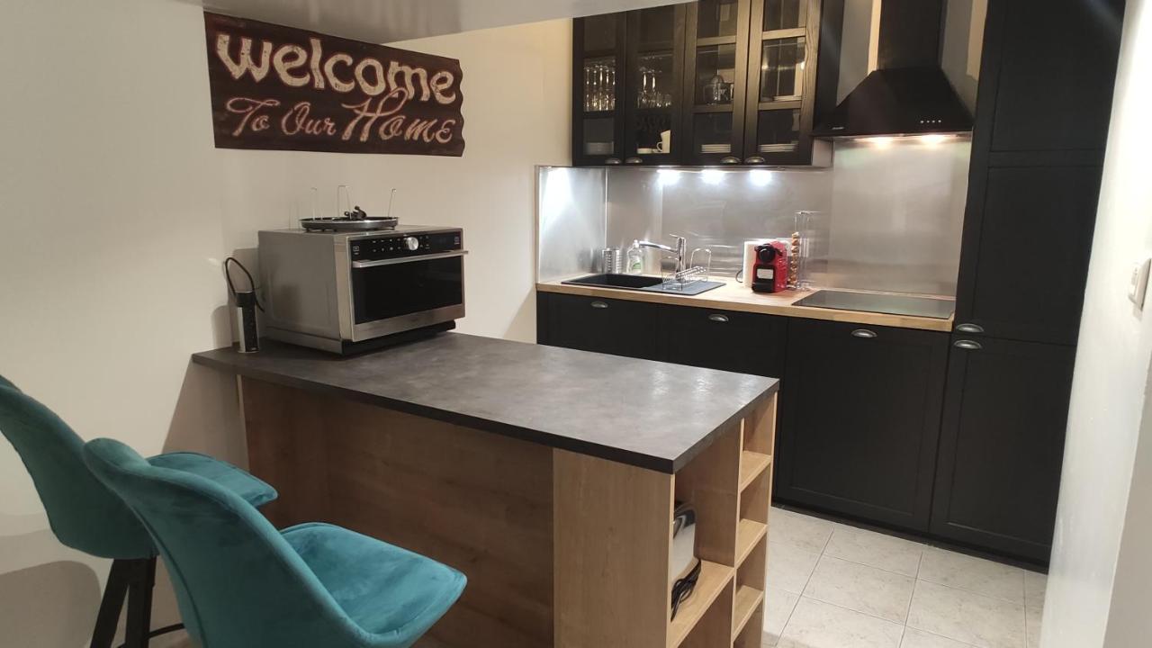 A Deux Pas Du Theatre Apartment Оранж Екстериор снимка